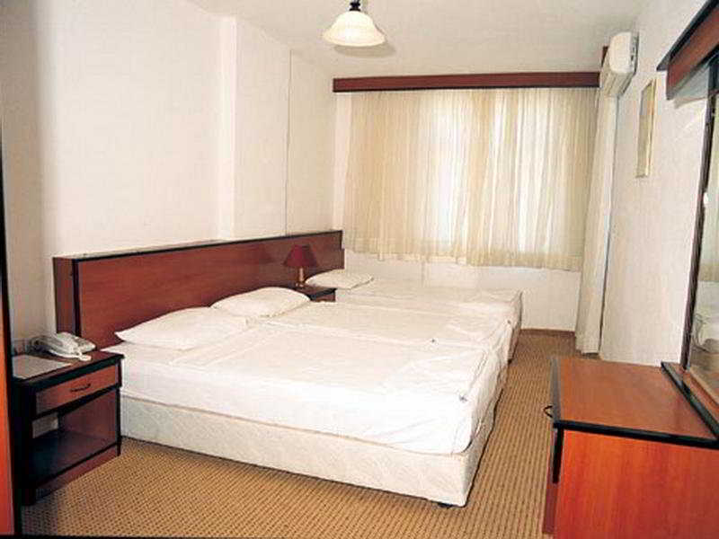 Otel Cengiz Kaan